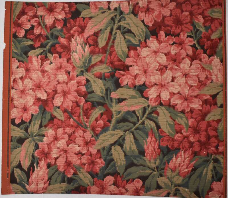 Wallpaper with azaleas
