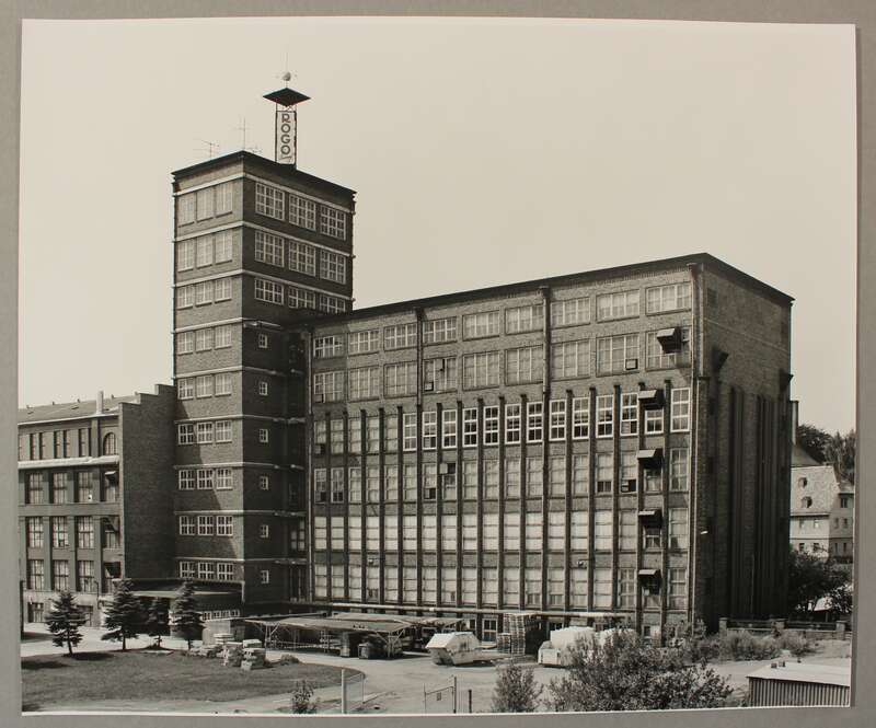 Robert Götze Hosiery Factory, Oberlungwitz, Rear Front, Friedrich Wagner-Poltrock, 1928