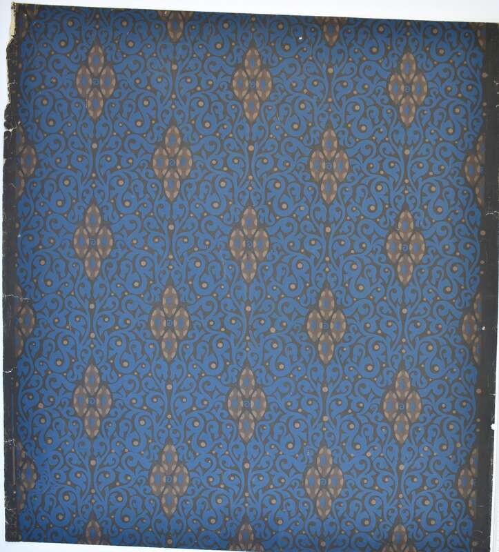 Wallpaper with ornamental rosettes