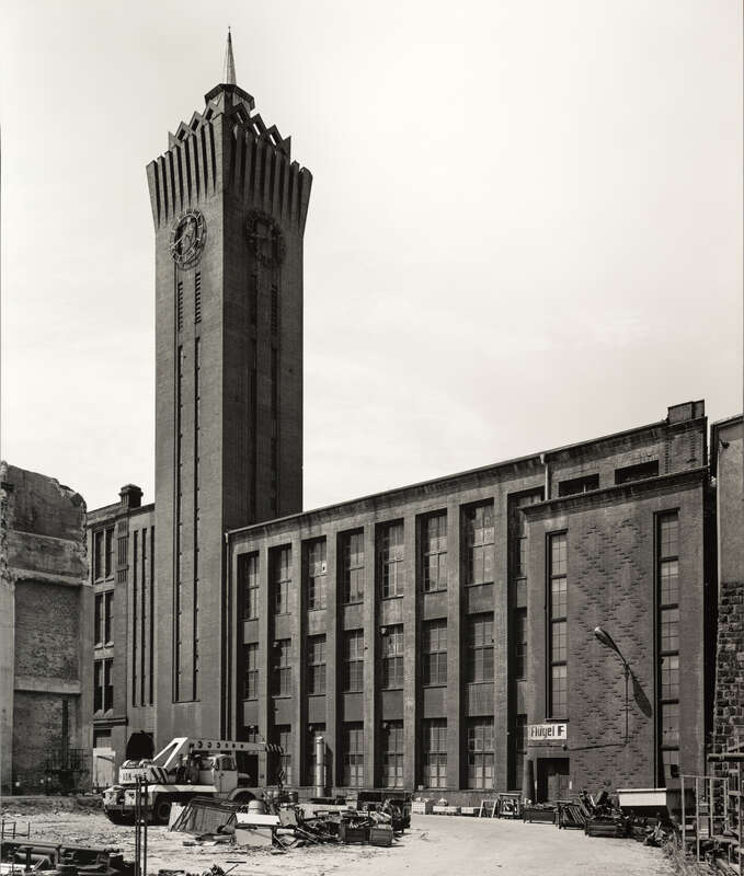 Schubert & Salzer Machine Factory, Erich Basarke, 1927