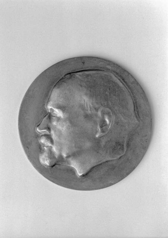 Medal of Prof. Karl Schmidt-Rottluff